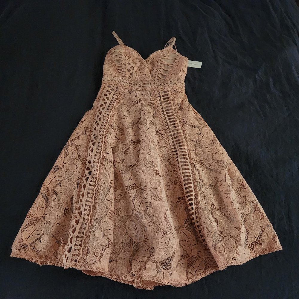 NWT HD in Paris Anthropologie Astrid Lace Dress Boho - Picture 4 of 13